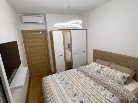 Rent, one bedroom apartment, 50m², New City, Podgorica - image 7