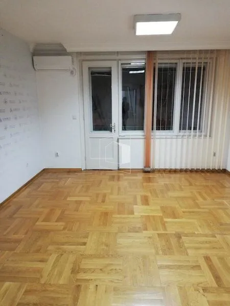 Rent, office space, 80m², Centar, Podgorica