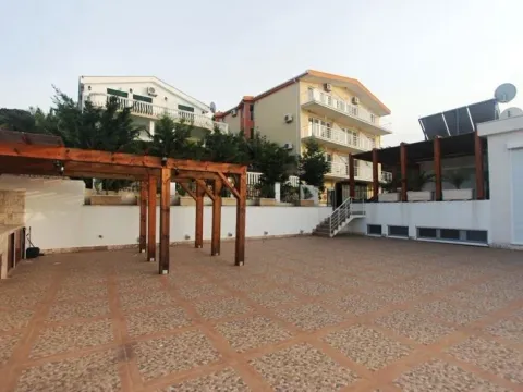 Sale, house, 278m², Utjeha, Bar - image 4