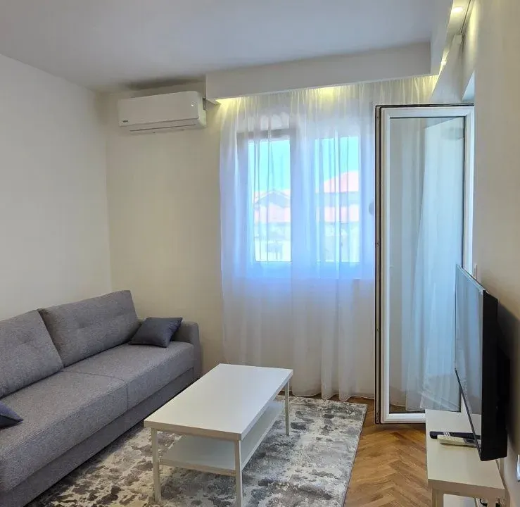 Izdavanje, jednosoban stan, 32m², Zabjelo, Podgorica