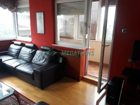 Izdavanje, trosoban stan, 86m², Grbavica, Novi Sad Sve Podlokacije - image 4