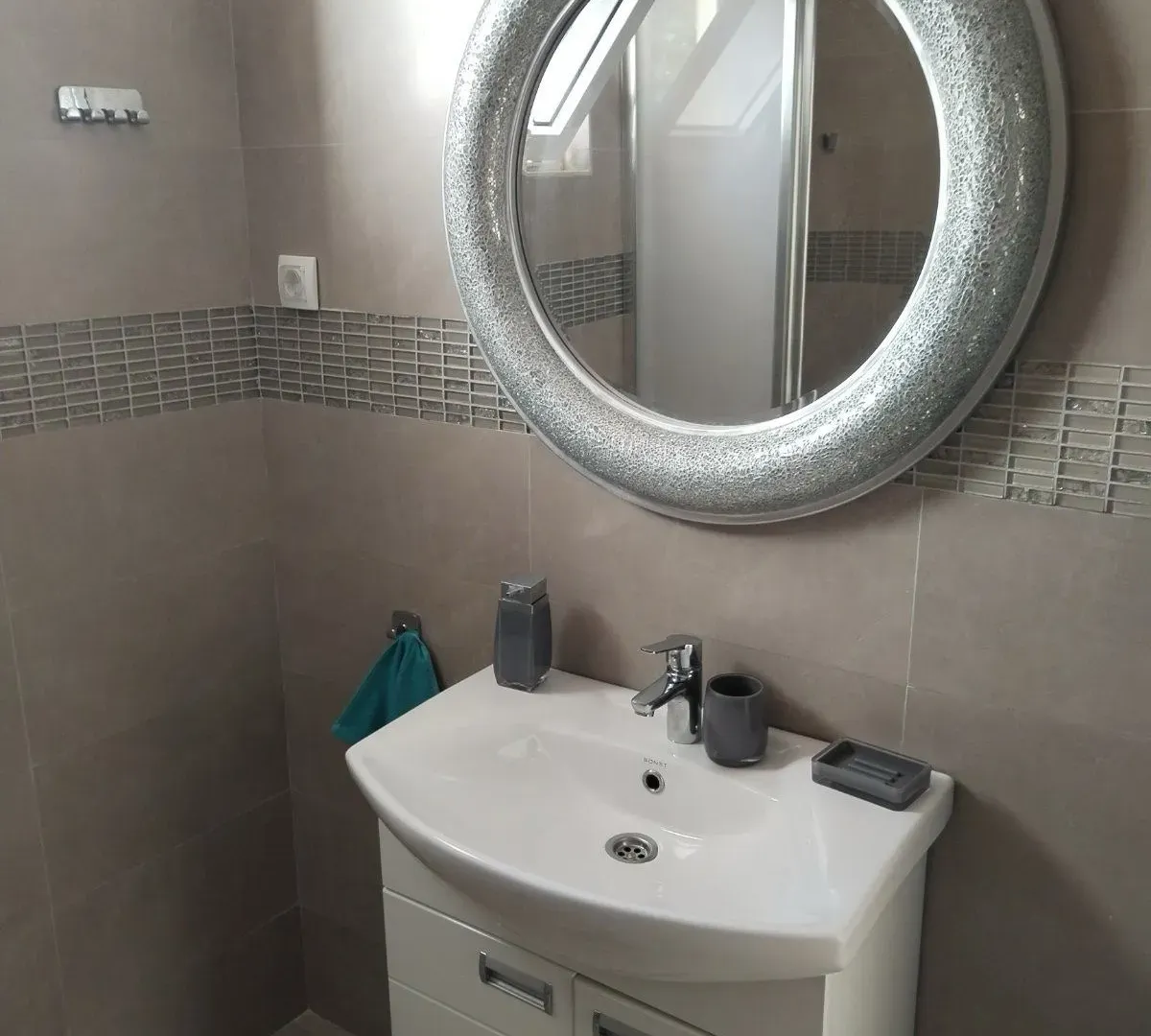 Sale, house, 400m², Bar, Crna Gora