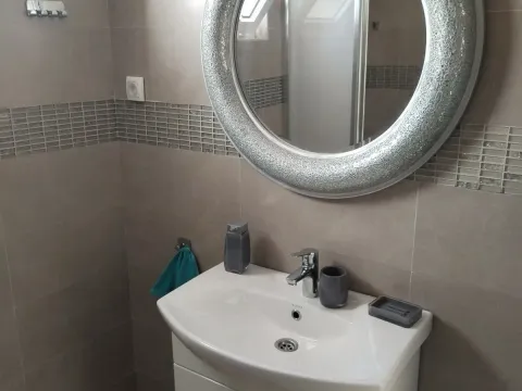 Prodaja, kuća, 400m², Bar, Crna Gora - image 10