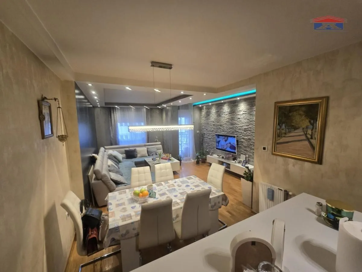 Prodaja, dvosoban stan, 57m², Nova Detelinara, Novi Sad Sve Podlokacije
