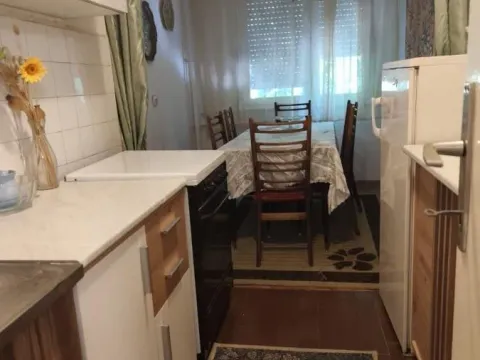 Izdavanje, trosoban stan, 80m², Novo naselje, Novi Sad - image 5