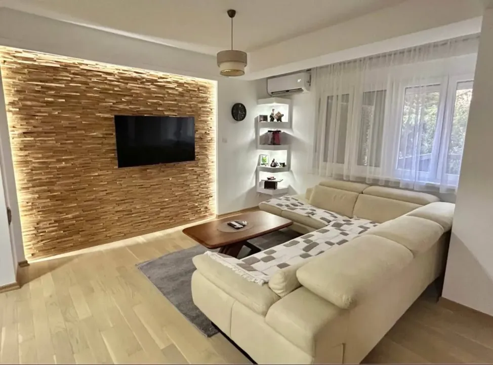 Sale, three bedroom apartment, 93m², Makedonsko naselje, Bar