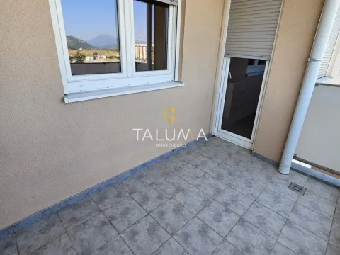 Prodaja, dvosoban stan, 68m², City Kvart, Podgorica - image 10