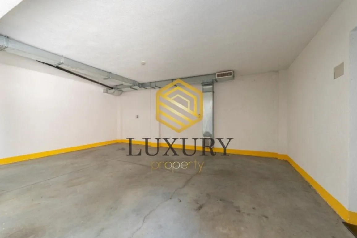Prodaja, trosoban stan, 127m², Momišići, Podgorica