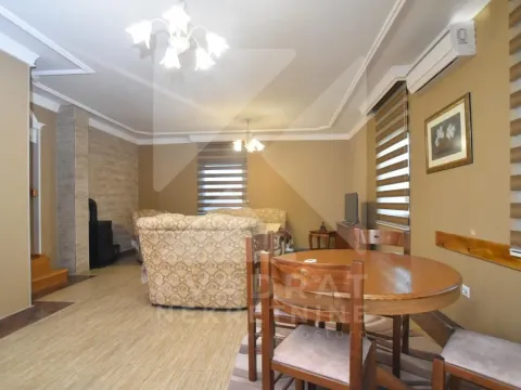Rent, house, 170m², Gornja Gorica, Podgorica - image 5