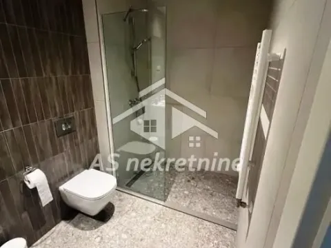 Izdavanje, trosoban stan, 79m², Savski Venac, Beograd - image 23