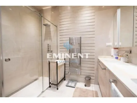 Prodaja, četvorosoban stan, 370m², Savski Venac, Beograd - image 12