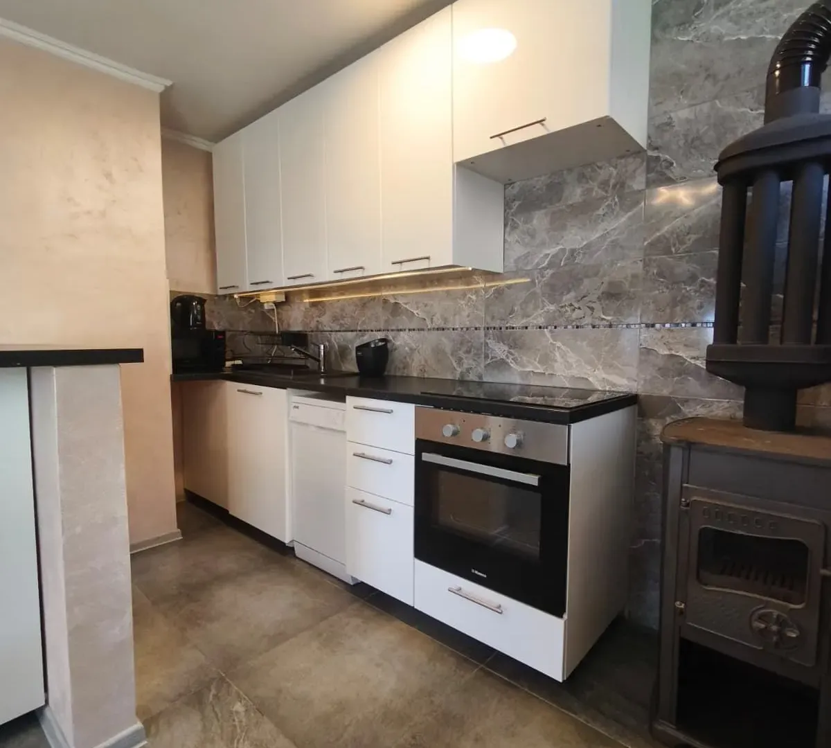 Sale, house, 170m², Bjeliši, Bar