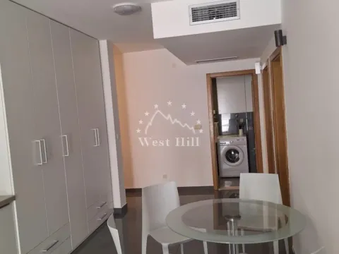 Sale, two bedroom apartment, 75m², Bečići, Budva - image 5