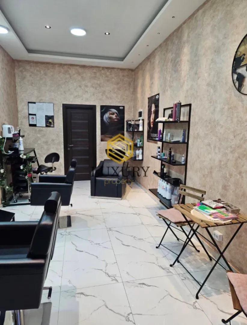 Izdavanje, poslovni prostor, 23m², Ljubović, Podgorica