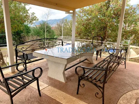 Prodaja, kuća, 264m², Bar, Crna Gora - image 18