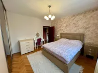Izdavanje,  kuća, 120m2, Stari Aerodrom, Podgorica