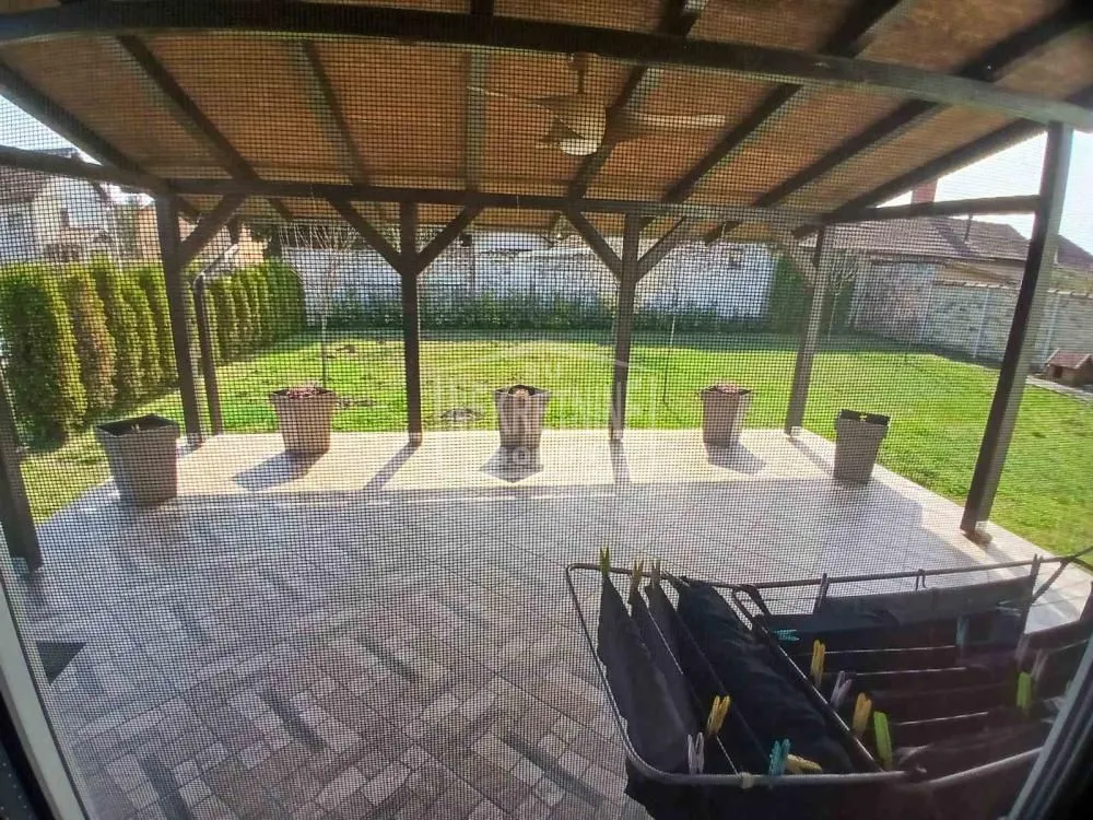 Prodaja, kuća, 140m², Aleksandrovo, Subotica