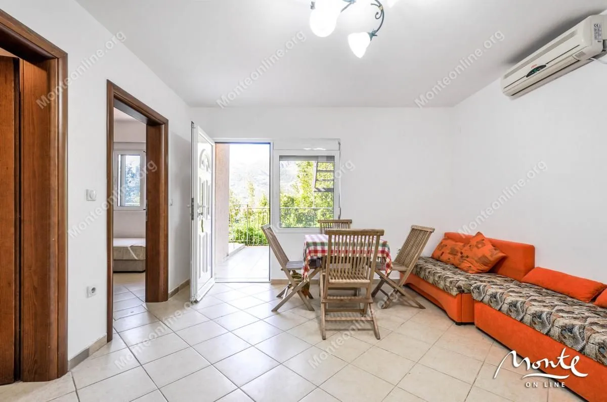 Prodaja, kuća, 148m², Lepetani, Tivat