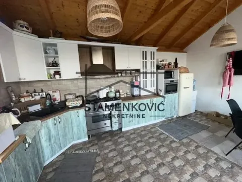 Sale, house, 250m², Čortanovci, Inđija - image 18