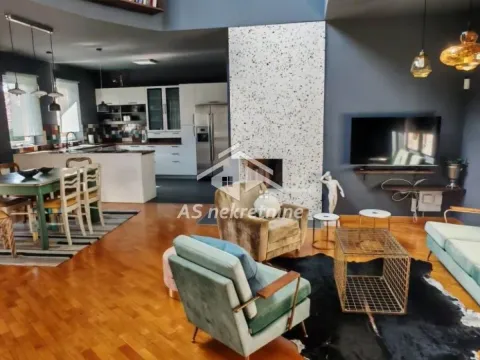 Rent, house, 270m², Jajinci, Voždovac Sve Podlokacije - image 3