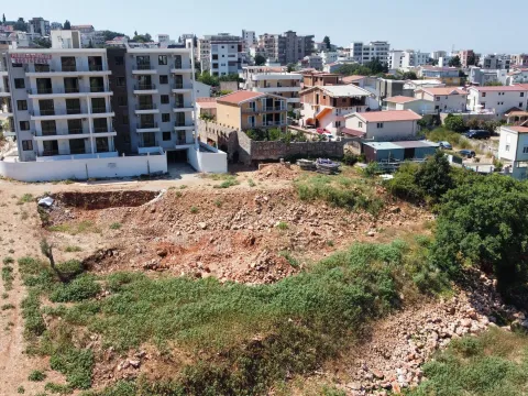 Zemljište in Dobre Vode