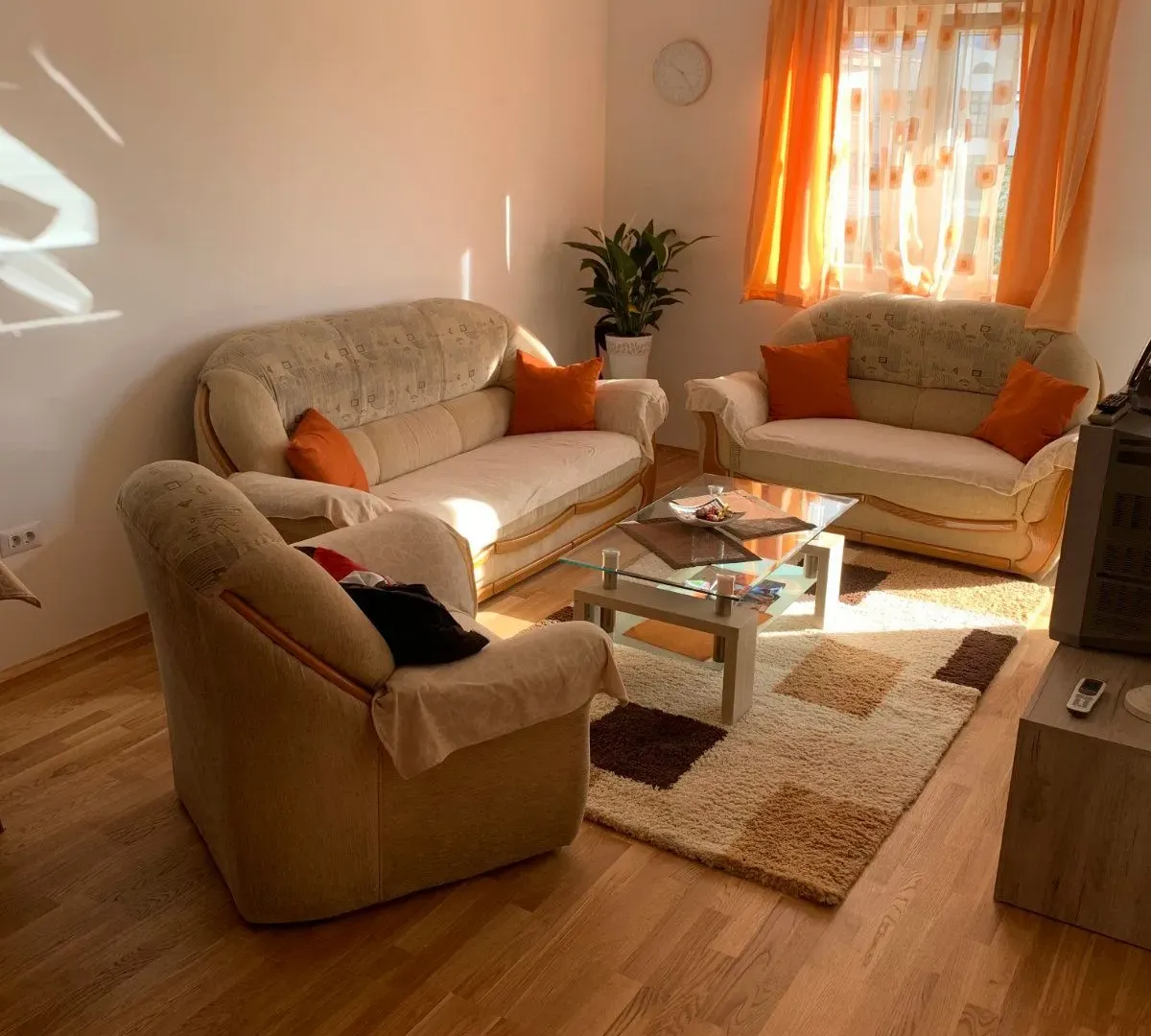 Rent, two bedroom apartment, 66m², Stari Aerodrom, Podgorica