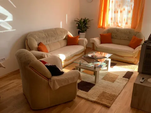 Rent, two bedroom apartment, 66m², Stari Aerodrom, Podgorica - image 1