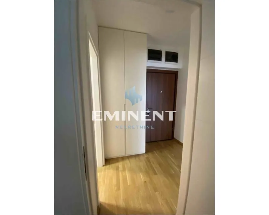 Rent, two bedroom apartment, 57m², Novi Beograd Blok 45, Novi Beograd Sve Podlokacije