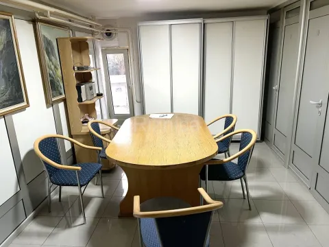 Sale, office space, 109m², Niš, Srbija - image 6