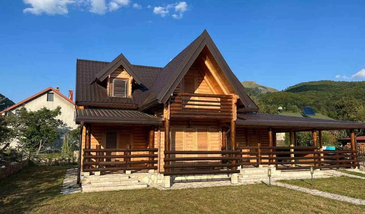 Sale, house, 180m², Kolašin, Crna Gora