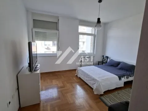 Izdavanje, dvosoban stan, 53m², Rotkvarija, Novi Sad Sve Podlokacije - image 4