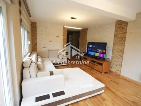 Stan in Savski Venac