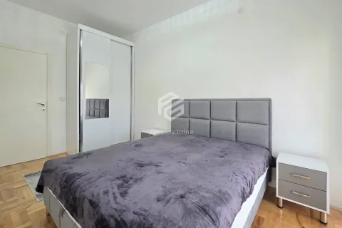 Rent, one bedroom apartment, 50m², Stari Aerodrom, Podgorica - image 7