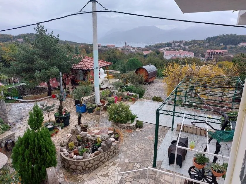 Prodaja, stan, 100m², Tivat, Crna Gora