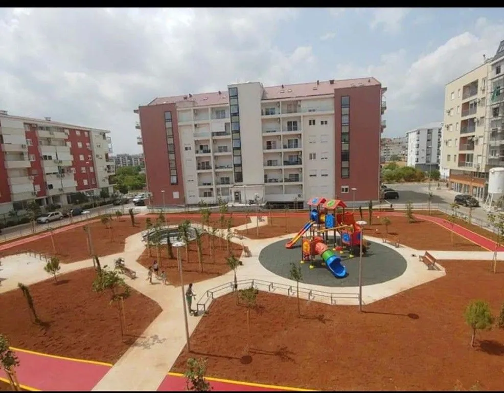 Prodaja, garsonjera, 31m², Ljubović, Podgorica