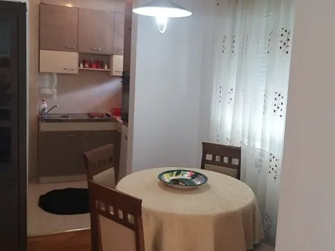 Prodaja, jednosoban stan, 41m², Centar, Podgorica - image 4