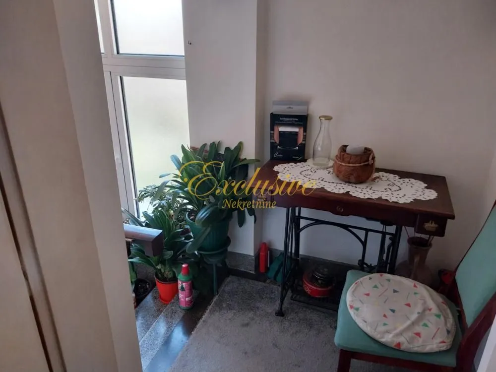 Prodaja, kuća, 116m², Kanarevo Brdo, Beograd