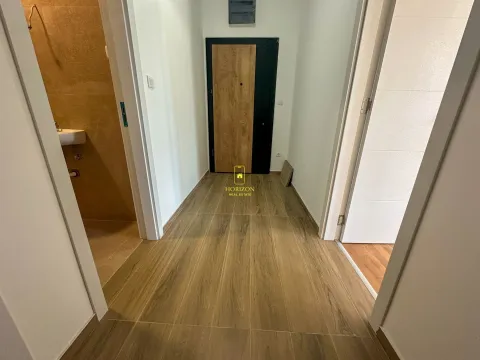 Prodaja, dvosoban stan, 64m², Tološi, Podgorica - image 6