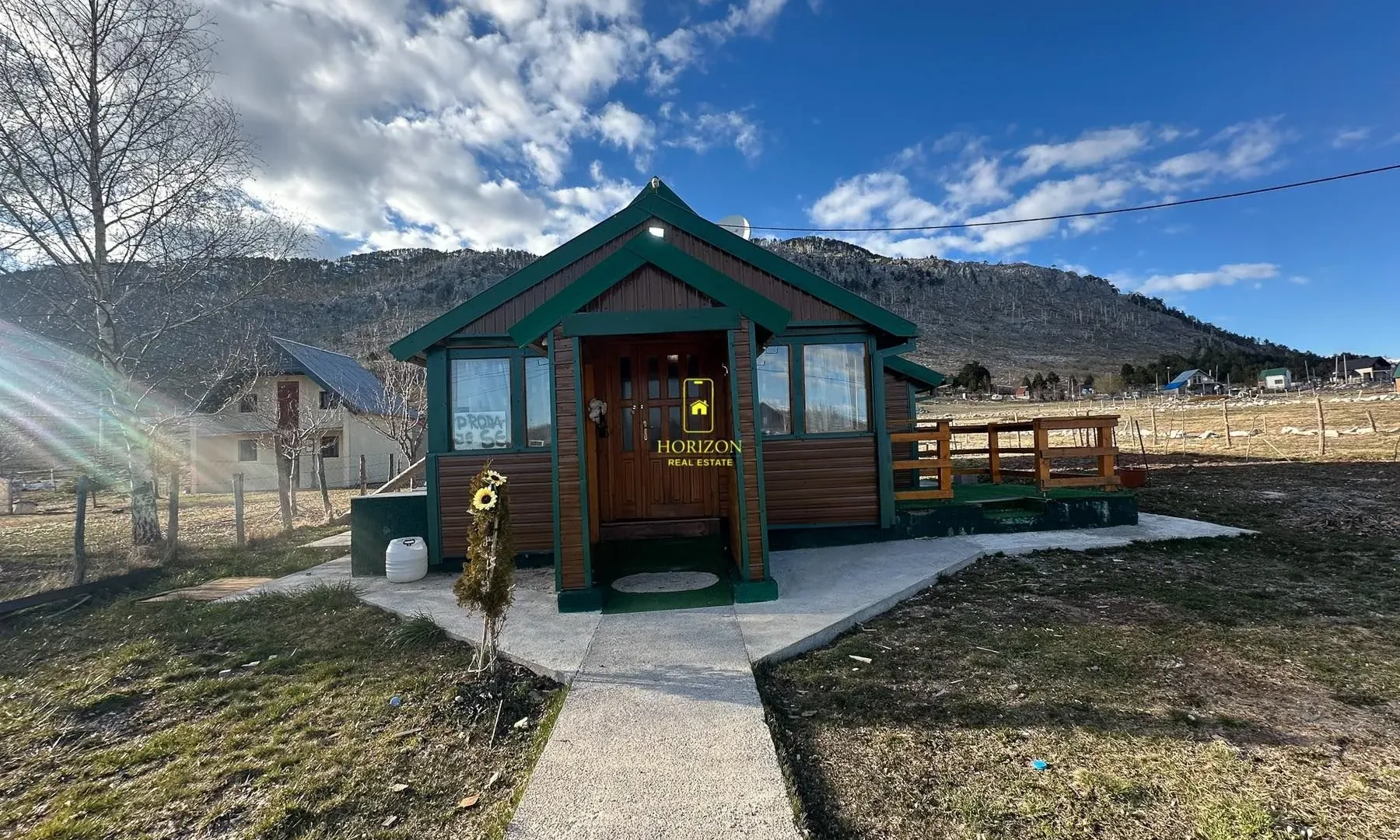 Prodaja, kuća, 54m², Kuči, Podgorica