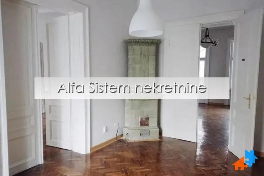 Izdavanje, četvorosoban stan, 120m², Topličin venac, Beograd