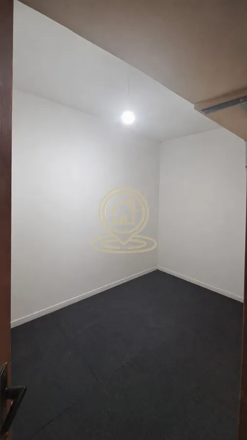 Prodaja, poslovni prostor, 59m², Centar, Kragujevac