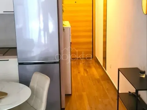 Izdavanje, stan, 25m², Kotor, Crna Gora - image 2