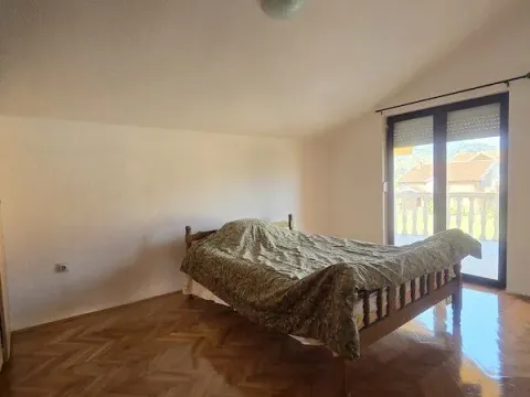 Sale, house, 319m², Zlatica, Podgorica - image 16