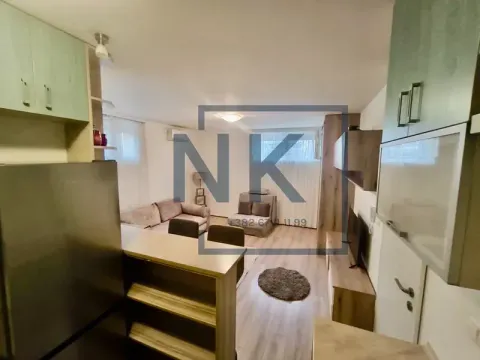 Izdavanje, garsonjera, 28m², 1 maj, Podgorica - image 4