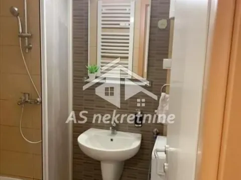 Izdavanje, dvosoban stan, 48m², Lipov Lad, Zvezdara Sve Podlokacije - image 15