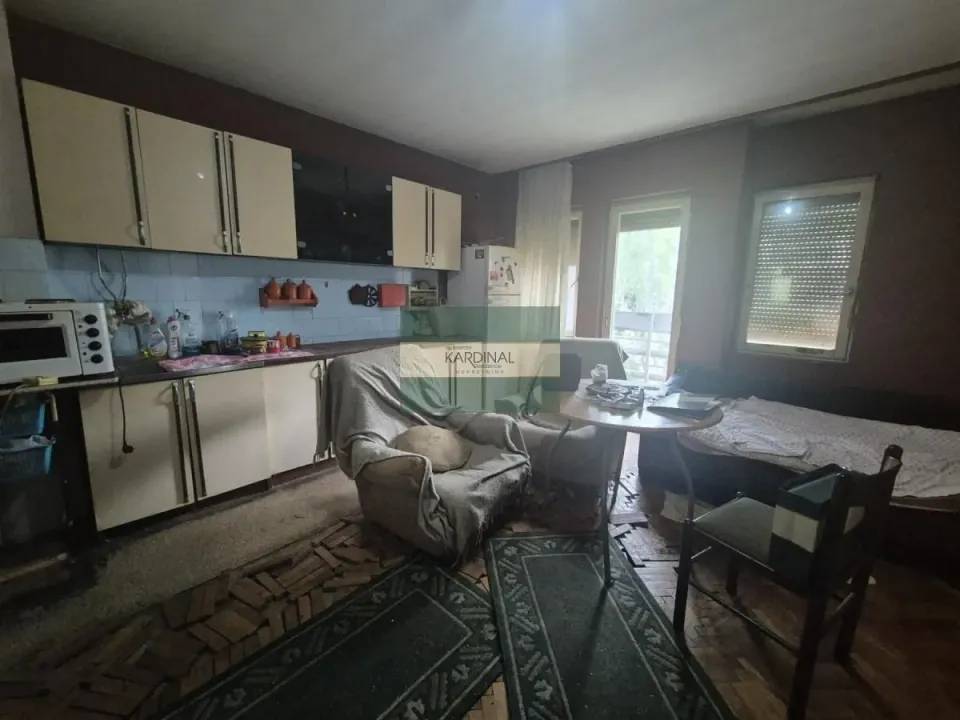 Prodaja, dvosoban stan, 65m², Strelište, Jagodina