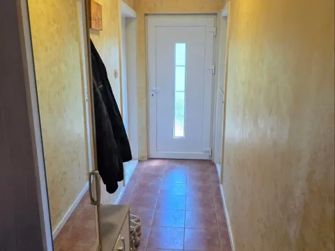 Prodaja, kuća, 312m², Bukovački plato, Petrovaradin - image 5