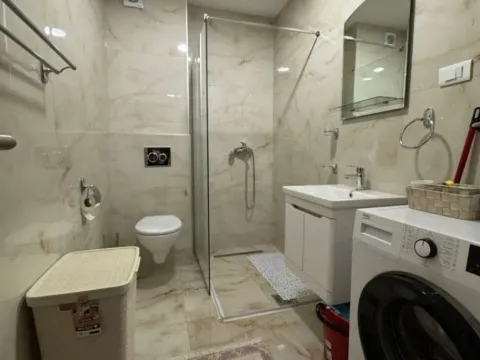 Izdavanje, jednosoban stan, 46m², Momišići, Podgorica - image 3