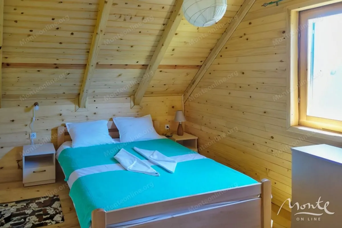 Sale, office space, 480m², Borje, Žabljak