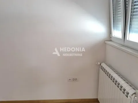 Sale, four bedroom apartment, 165m², Stari Grad, Beograd - image 4